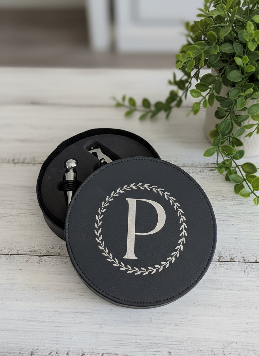 Personalized Circular Wine Accessories Kit